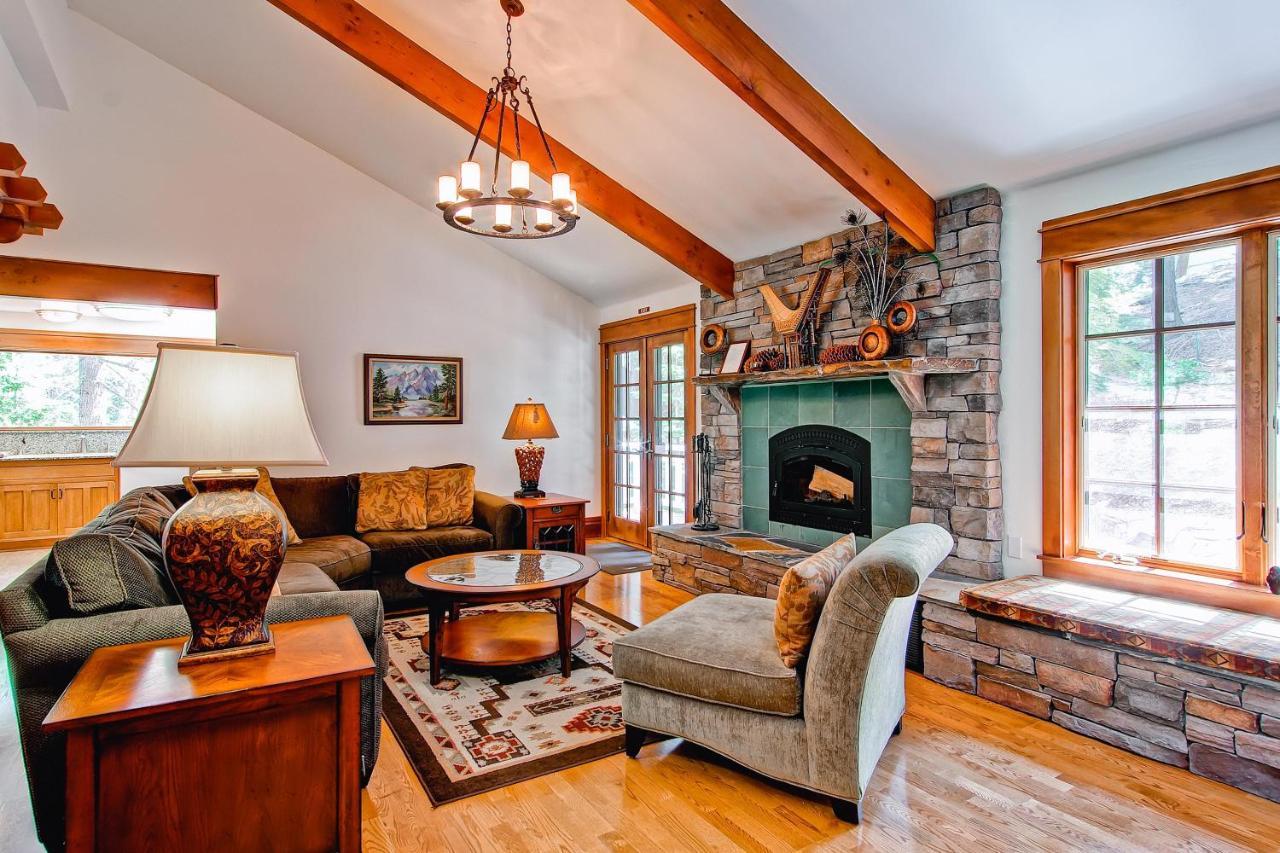 Ahwahnichi Lodge Yosemite West Ngoại thất bức ảnh