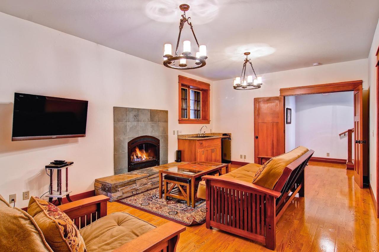 Ahwahnichi Lodge Yosemite West Ngoại thất bức ảnh