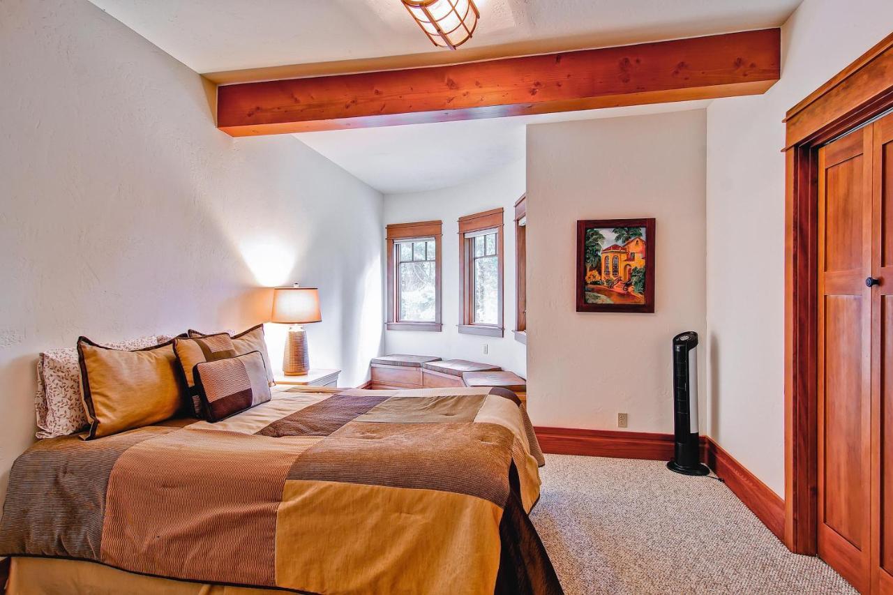 Ahwahnichi Lodge Yosemite West Ngoại thất bức ảnh