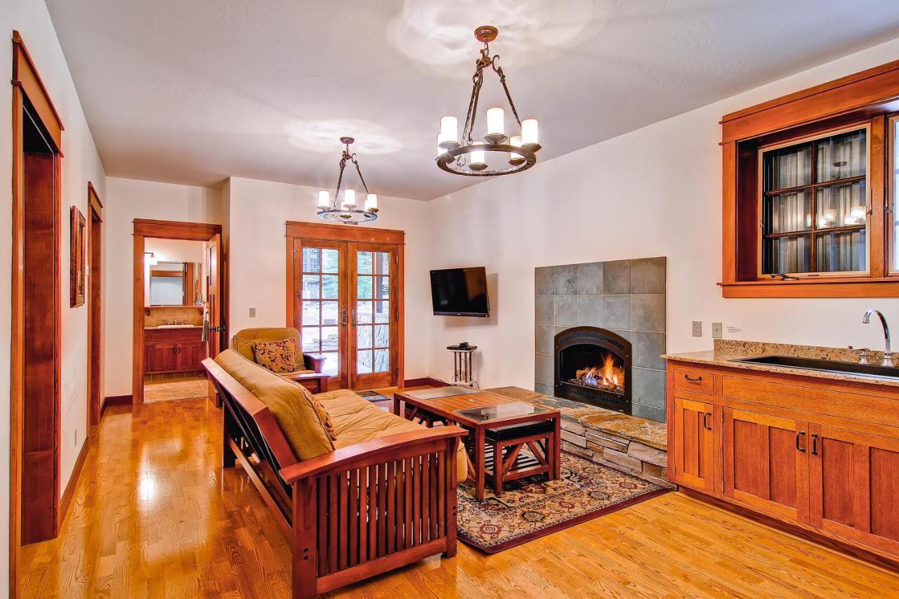 Ahwahnichi Lodge Yosemite West Ngoại thất bức ảnh